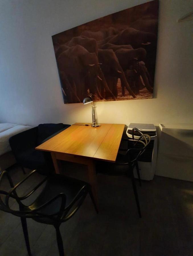 Modern Studio With Mezzanine Le Mont-Sur-Lausanne Kültér fotó