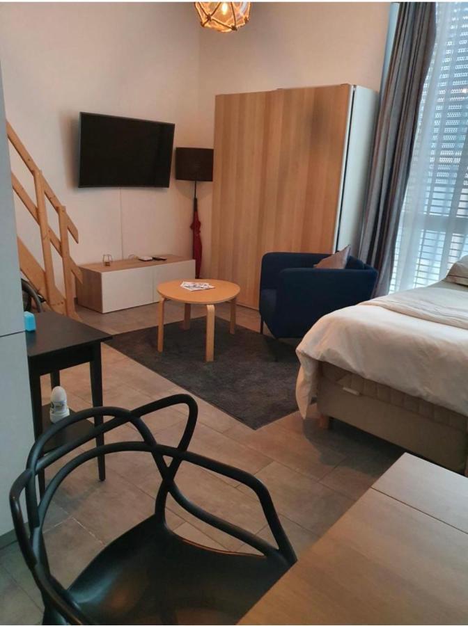 Modern Studio With Mezzanine Le Mont-Sur-Lausanne Kültér fotó