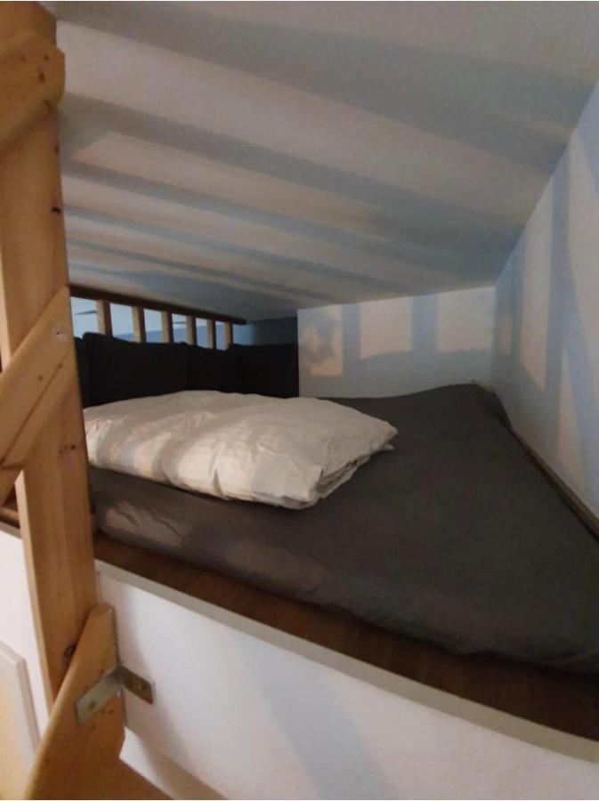 Modern Studio With Mezzanine Le Mont-Sur-Lausanne Kültér fotó
